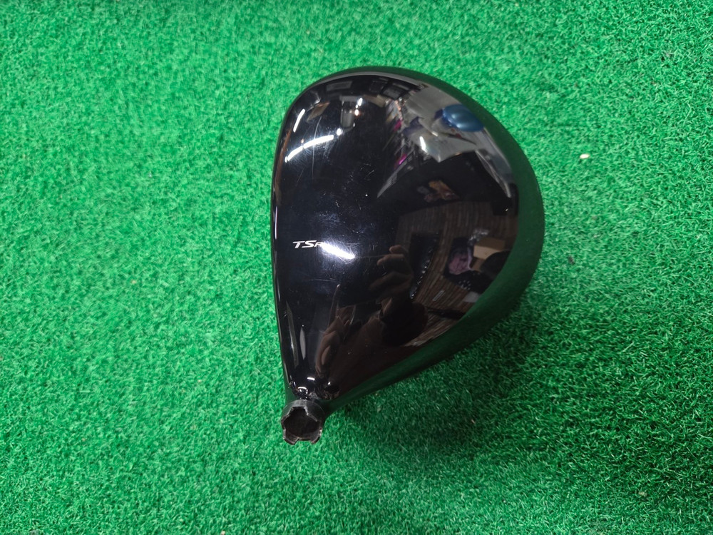 Titleist 타이틀리스트 TSR3 드라이버 헤드 이미지
