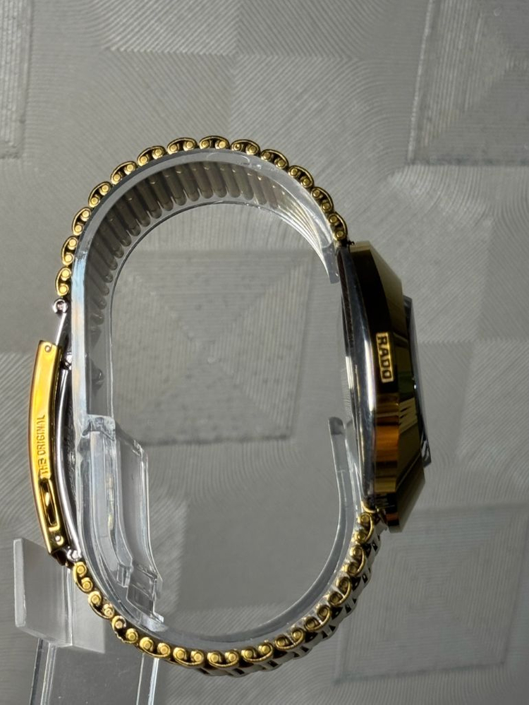 라도 다이아스타 골드 금장 손목시계 이미지