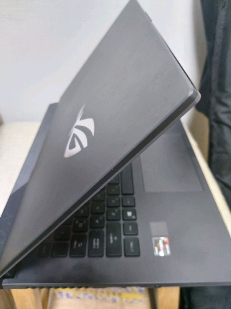 ASUS ROG Strix G513Q 게이밍 노트북 rtx3070 이미지