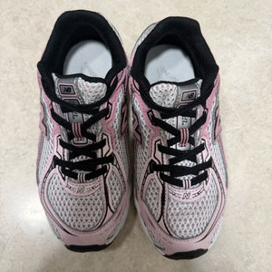 뉴발란스 키즈 740 핑크 175사이즈