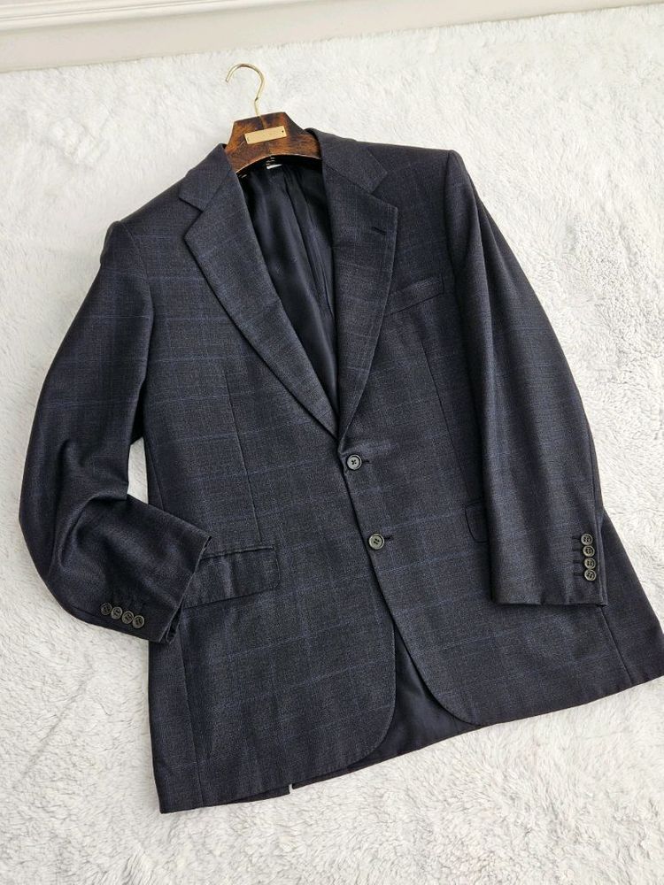 브리오니 팔라티노 블레이저 [ 쿠치넬리 로로피아나 톰포드 루이비통 키톤 벨루티 에르메스 디올 ] 이미지