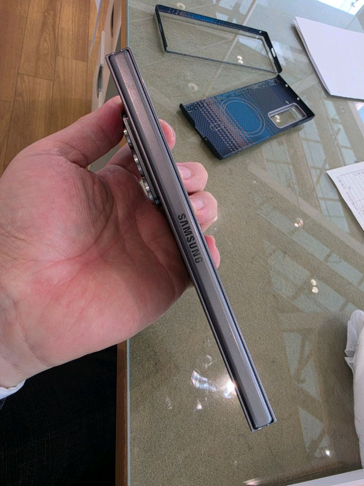 갤럭시 z폴드6se 512GB--4