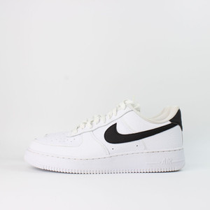 275 나이키 에어포스 1 '07 화이트 블랙 CT2302-100 이미지