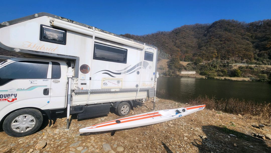 트럭캠퍼 팝니다 이미지