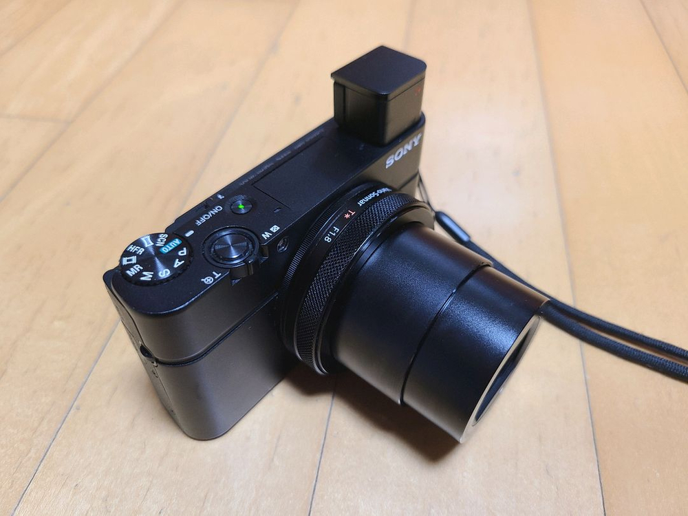 소니 RX100m4 디지털 카메라 상태 좋음 바로 사용 가능--3