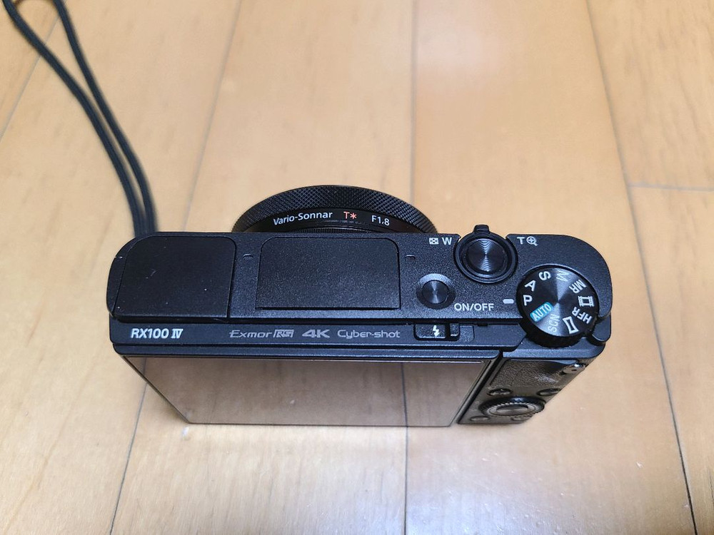 소니 RX100m4 디지털 카메라 상태 좋음 바로 사용 가능--5