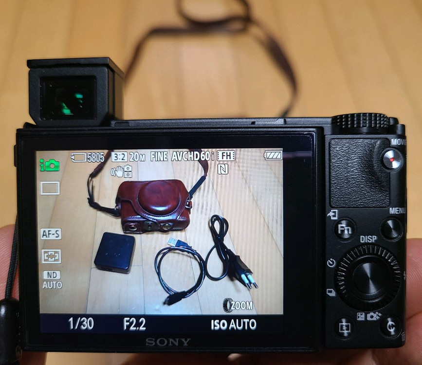 소니 RX100m4 디지털 카메라 상태 좋음 바로 사용 가능--6