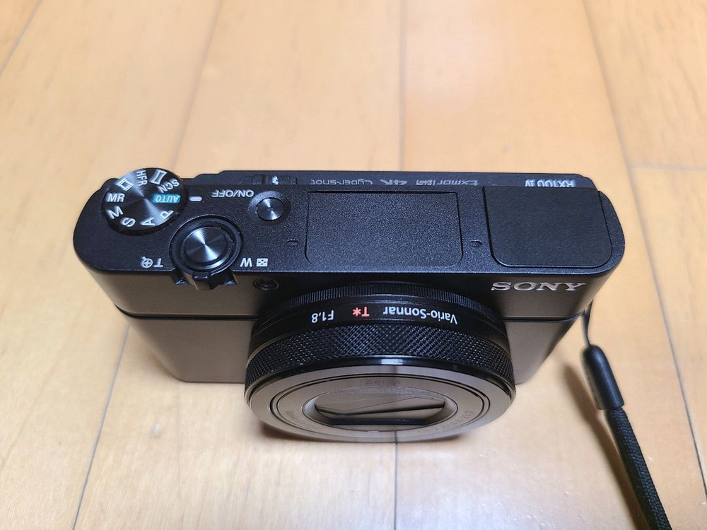 소니 RX100m4 디지털 카메라 상태 좋음 바로 사용 가능--8