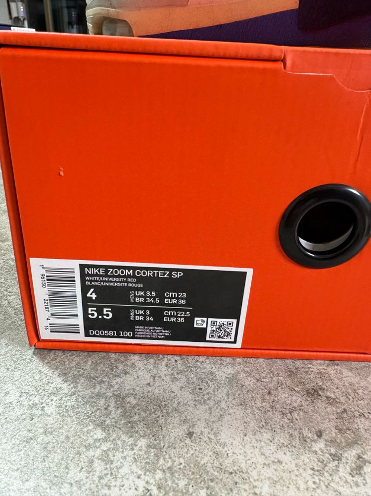 나이키 사카이 줌 코르테즈 SP 화이트 레드 230 박스O 이미지