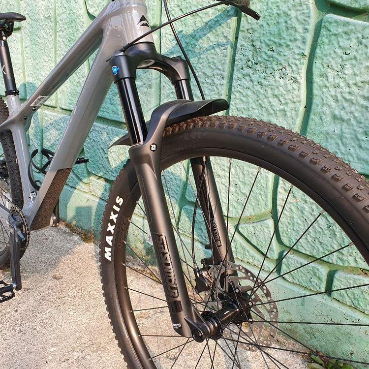 메리다 빅나인 3000 카본 엠티비 판매--9