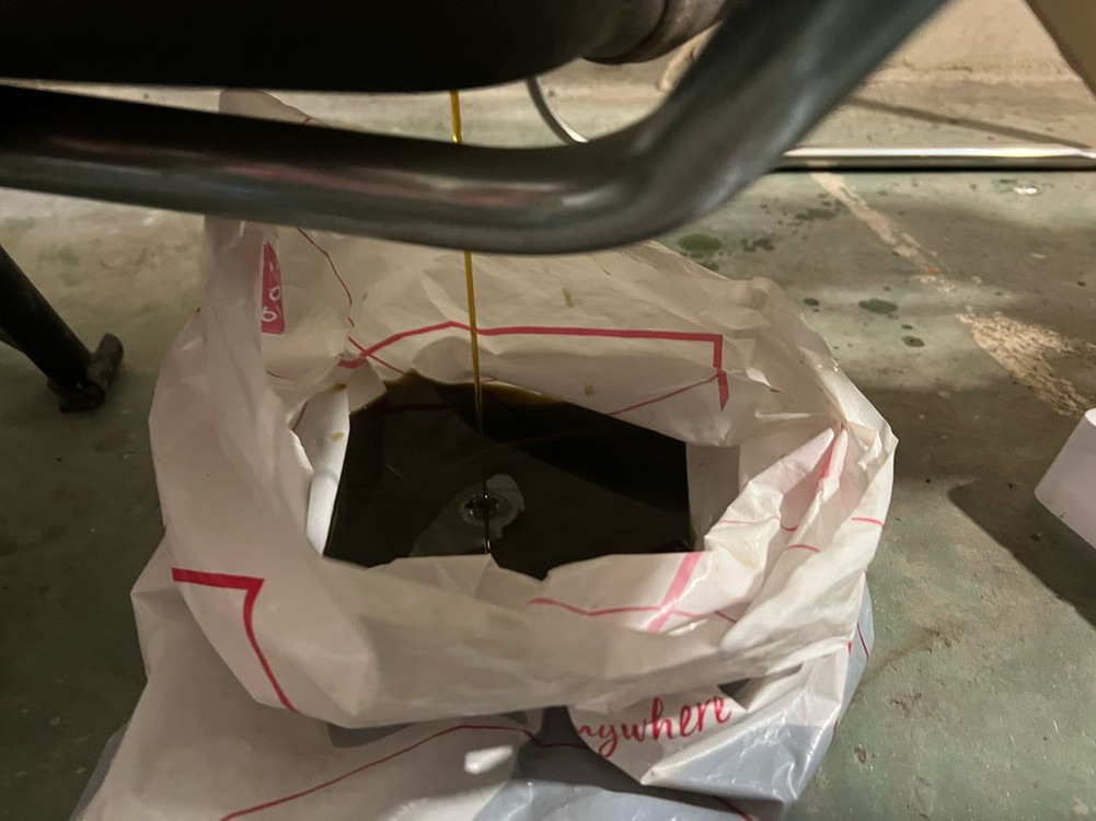 20년식 혼다 슈퍼커브 노랑 45xxkm 튜닝 다수(스포크 휠,탑박스) 이미지