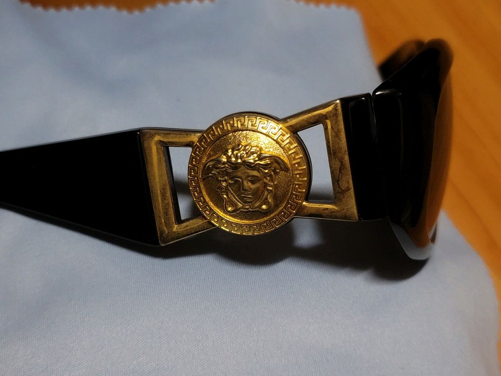 베르사체 선글라스 MOD 424 COL 852 BK 이미지