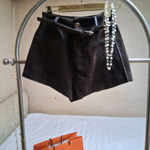 봄 벨벳고급 반바지 벨트포함새옷 날씬하신분