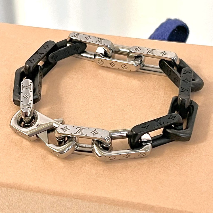 [풀구성] 루이비통 버질아블로 모노그램 체인팔찌 블랙 실버 M00686 M사이즈--4