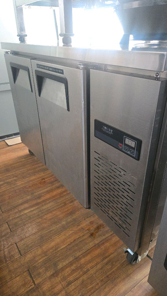 간냉식 테이블냉장고 5대 이미지