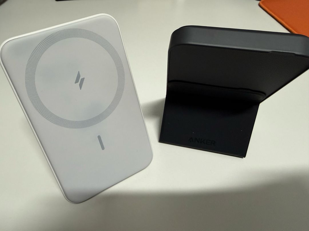 앤커 5000mAh 맥세이프 보조배타리 팝니다.--1