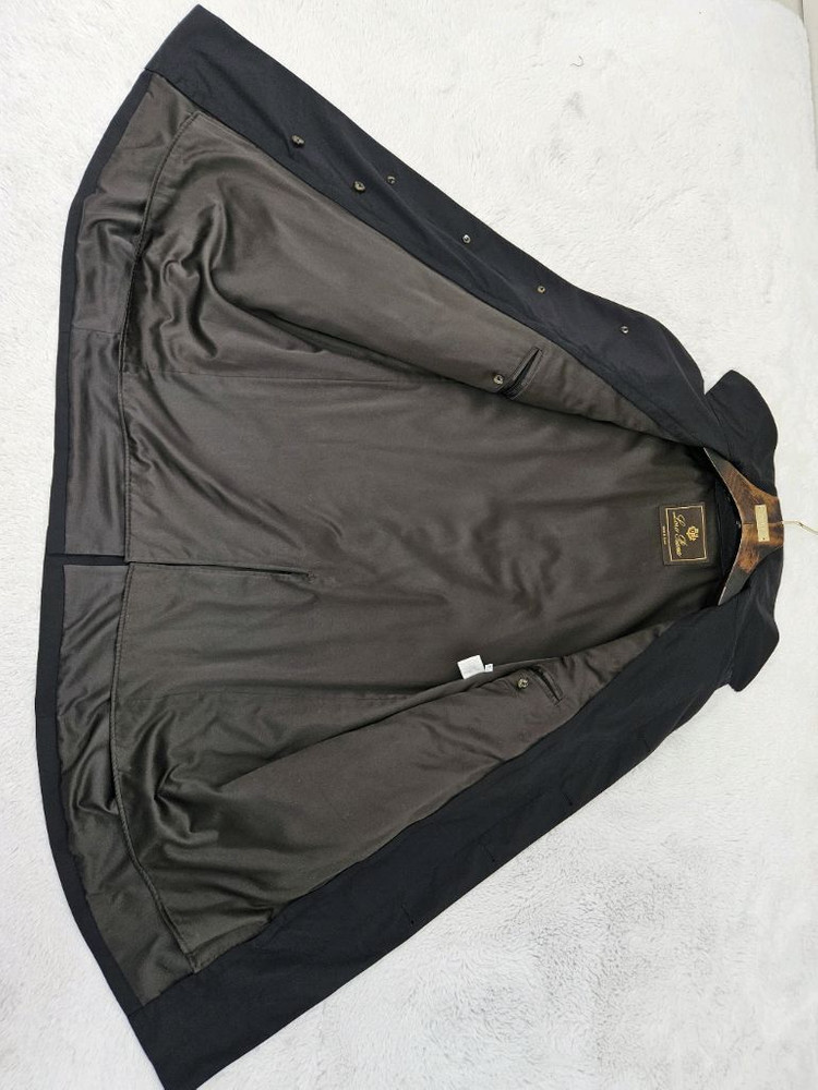 로로피아나 NETJETS 스톰 시스템 레인코트 [ 브리오니 에르메스 톰포드 루이비통 쿠치넬리 벨루티 루이비통 ] 이미지