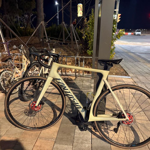 판타시아 레이다6 105 di2 로드자전거