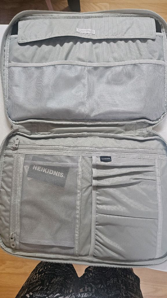 네이키드니스 랩탑 파우치--2