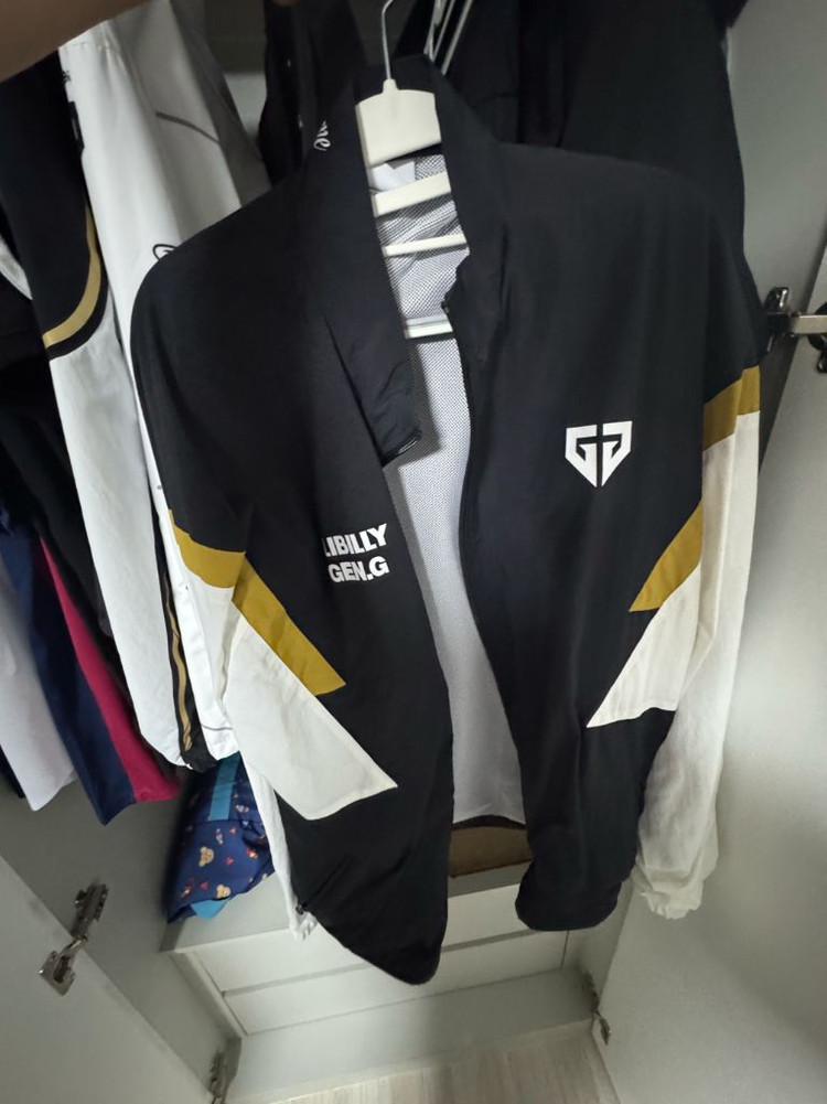 젠지 유니폼 판매합니다--6