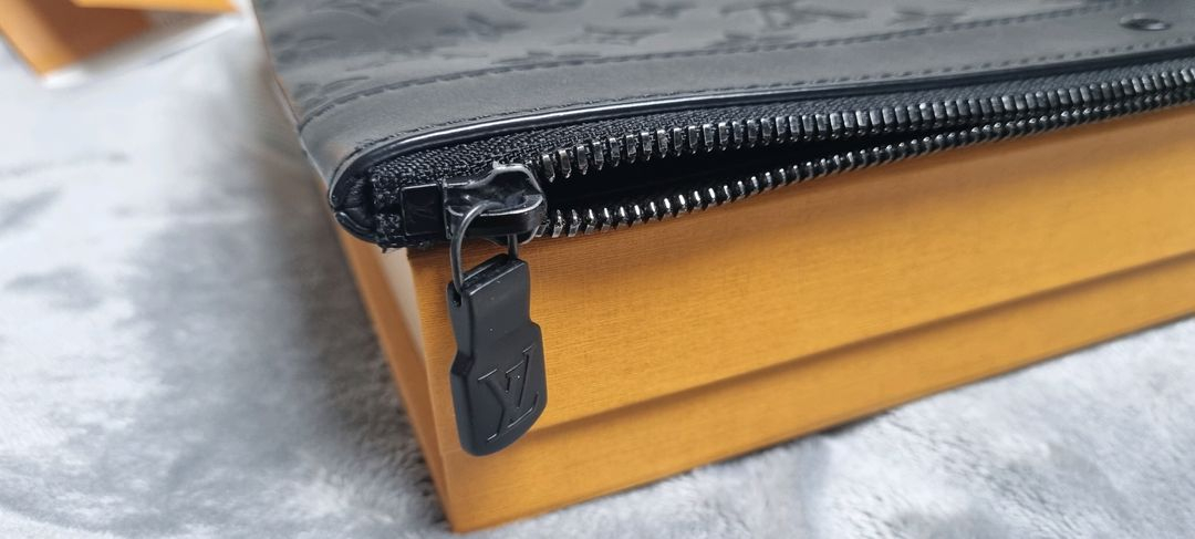 루이비통 디스커버리 클러치--7