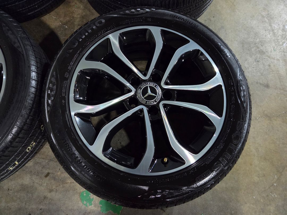 벤츠 W205 C클래스 17인치 정품 휠타이어 이미지