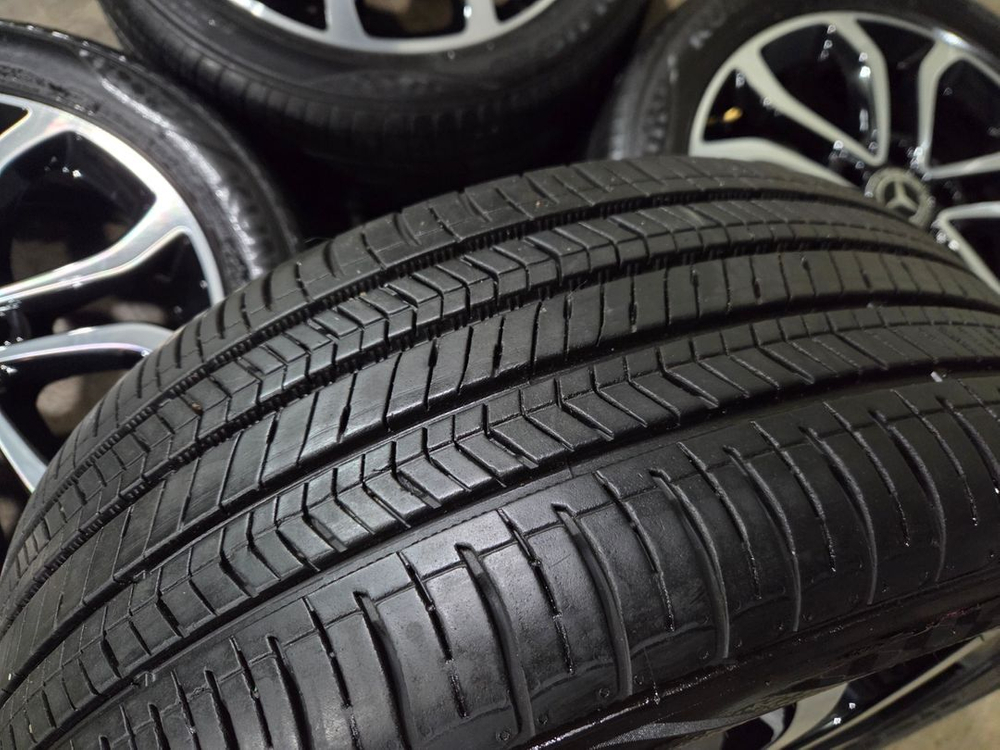 벤츠 W205 C클래스 17인치 정품 휠타이어 이미지