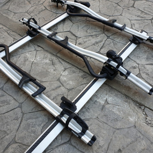 툴레 프로라이드598 블랙 4조,591 은색 4조,598 은색 2조,스피트마운트 4조 캐리어 판매(택배가능) 이미지