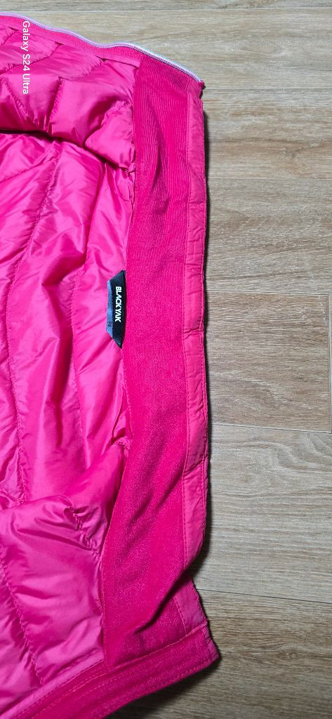 여.90-95) 블랙야크 여성 등산 패딩조끼 (경량급)/ 아웃도어 트레킹 트레이닝 이미지