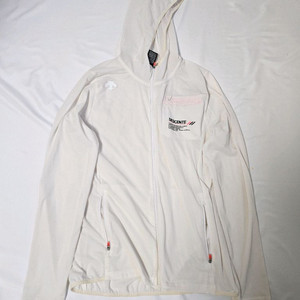 데상트 메쉬기어 경량 바람막이 후드집업 자켓 기능성 레이싱 L 100