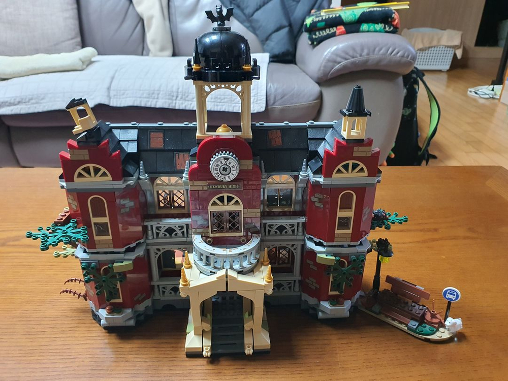 [내용필독]레고 70425 히든사이드 뉴베리 유령고등학교 이미지