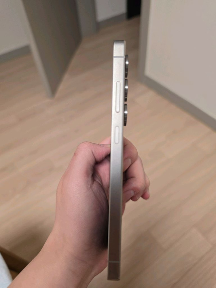 갤럭시 S25 울트라 티타늄 블랙 512GB 공기계 팔아요--2