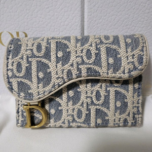 [25년식/한정판] 디올 오블리크 새들 카드지갑 라이트 비스킷