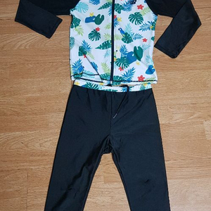 뉴발란스 키즈 집업 래쉬가드 수영복 140