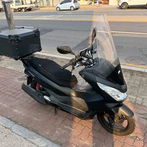 혼다 pcx125 멧블랙 판매합니다