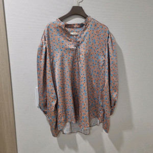 한섬 SYSTEM 시스템 패턴 블라우스