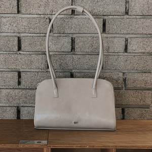 슬로우앤드 렌토 바게트백 저렴하게 판매해요