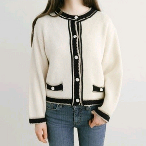 커먼유니크 레트로 트위드 배색 울 가디건 아이보리 / 스파오 수달쌀롱 리엘 언에디트 드파운드 메이비베이비 룩캐스트 이미지