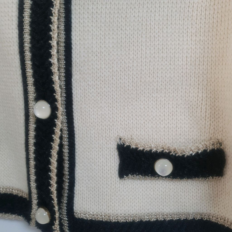 커먼유니크 레트로 트위드 배색 울 가디건 아이보리 / 스파오 수달쌀롱 리엘 언에디트 드파운드 메이비베이비 룩캐스트 이미지