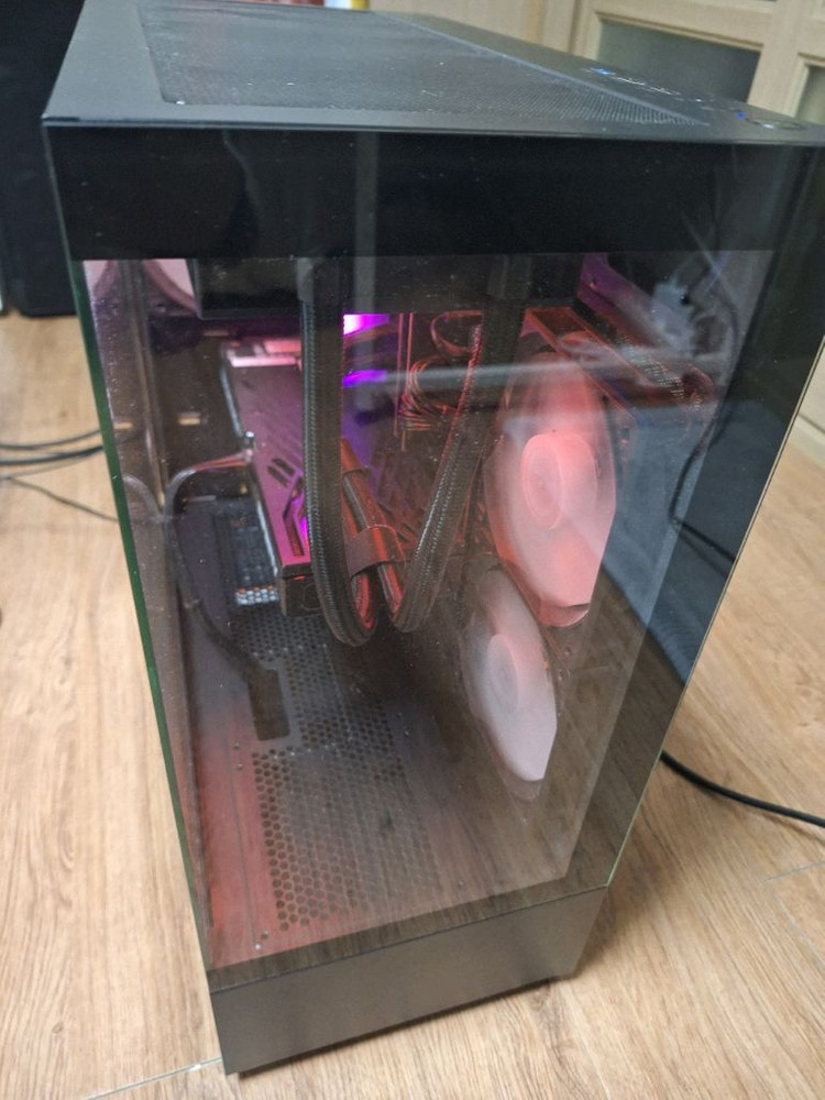 게이밍 컴퓨터 본체 PC 9800X3D RTX 5070 게임용 데스크탑--4