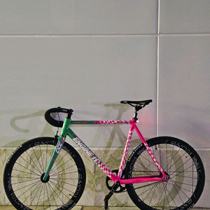 픽시 엔진11 크릿디 DCC팀에디션 무하자급 완차 팝니다. 이미지