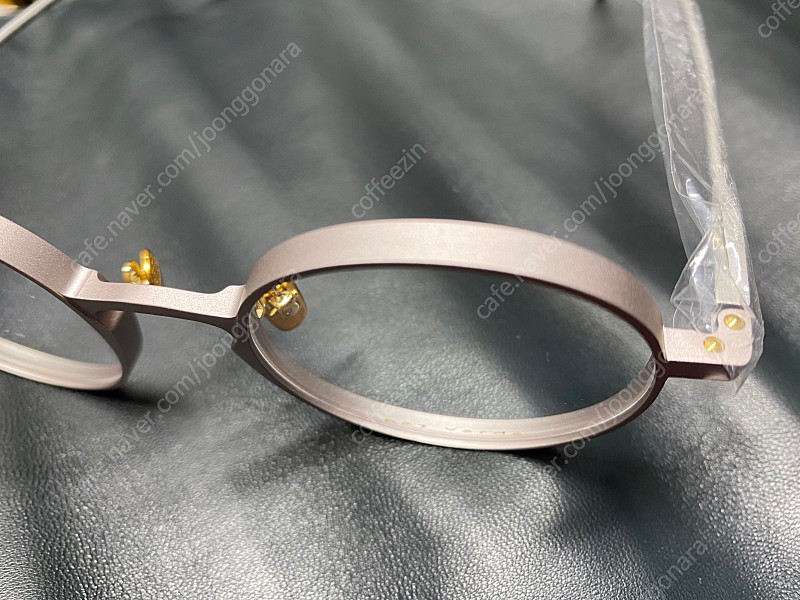 페즈베르데 티타늄 안경테 SOLIDMETAL--1