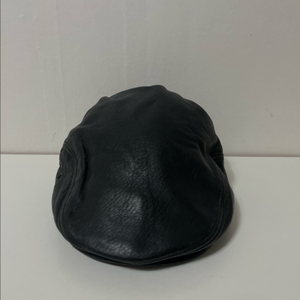 블랙 레더 가죽 헌팅캡 모자 이미지