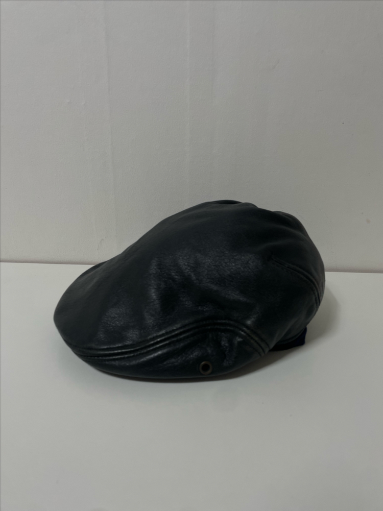 블랙 레더 가죽 헌팅캡 모자 이미지