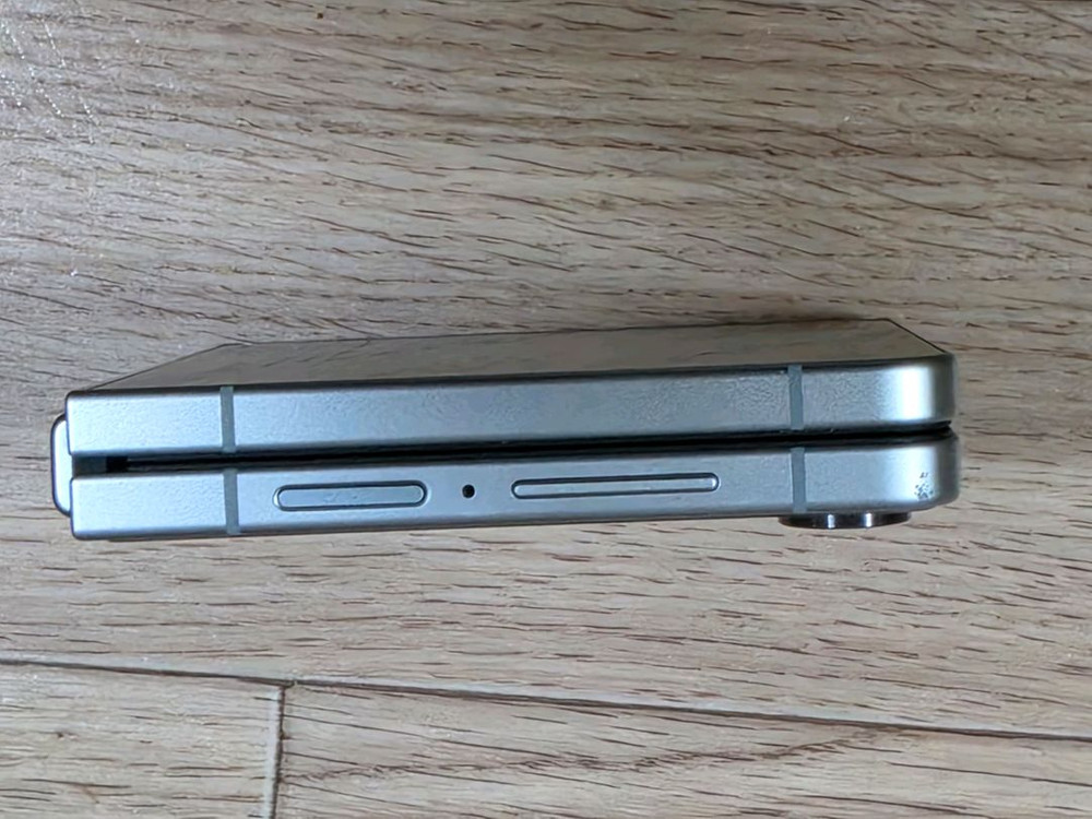 갤럭시 플립 7 민트 512GB 자급제(보험O)팝니다 이미지