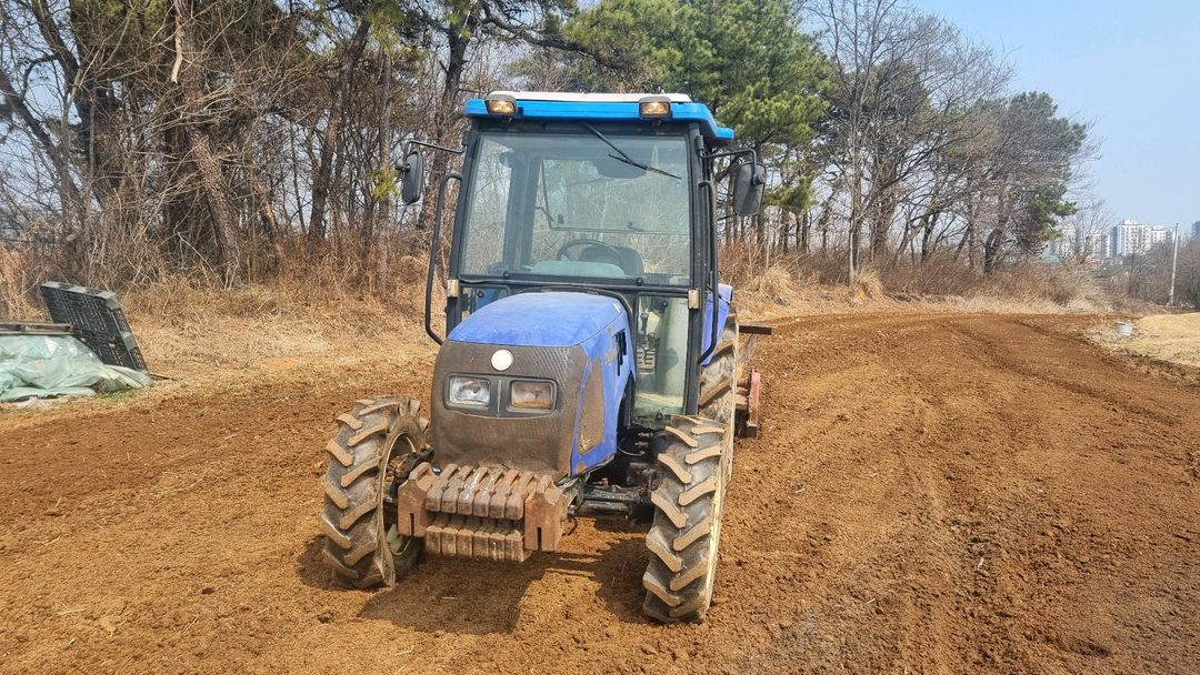 트렉터 47마력 이미지