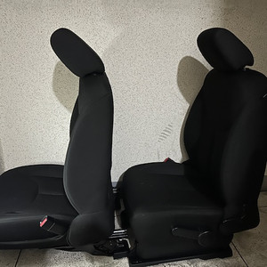 JEEP 랭글러 루비콘 2도어 시트 이미지