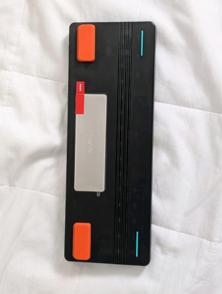 Nuphy Air60 적축 로우 프로파일 무선 키보드 이미지