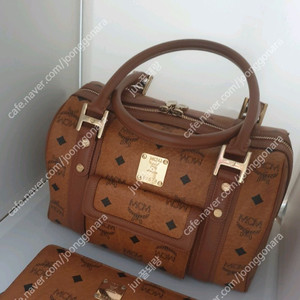 엠씨엠 비세토스 토트백 여성가방보스턴백 MCM 가방 #거의새거# 이미지