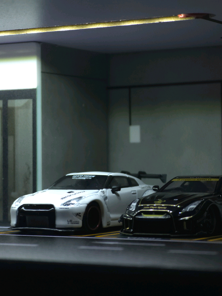 미니지티 GT-R R35 LB work 이미지